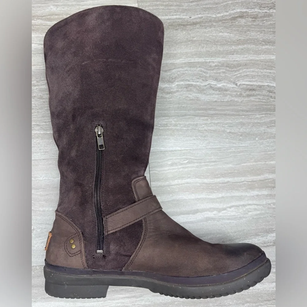 UGG Thomsen Suede Knee-High Boots Shearling Lined Boots Womens Size 9